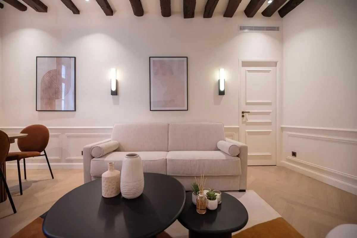Appartement de luxe d'une chambre près du Louvre II Paris Apartment